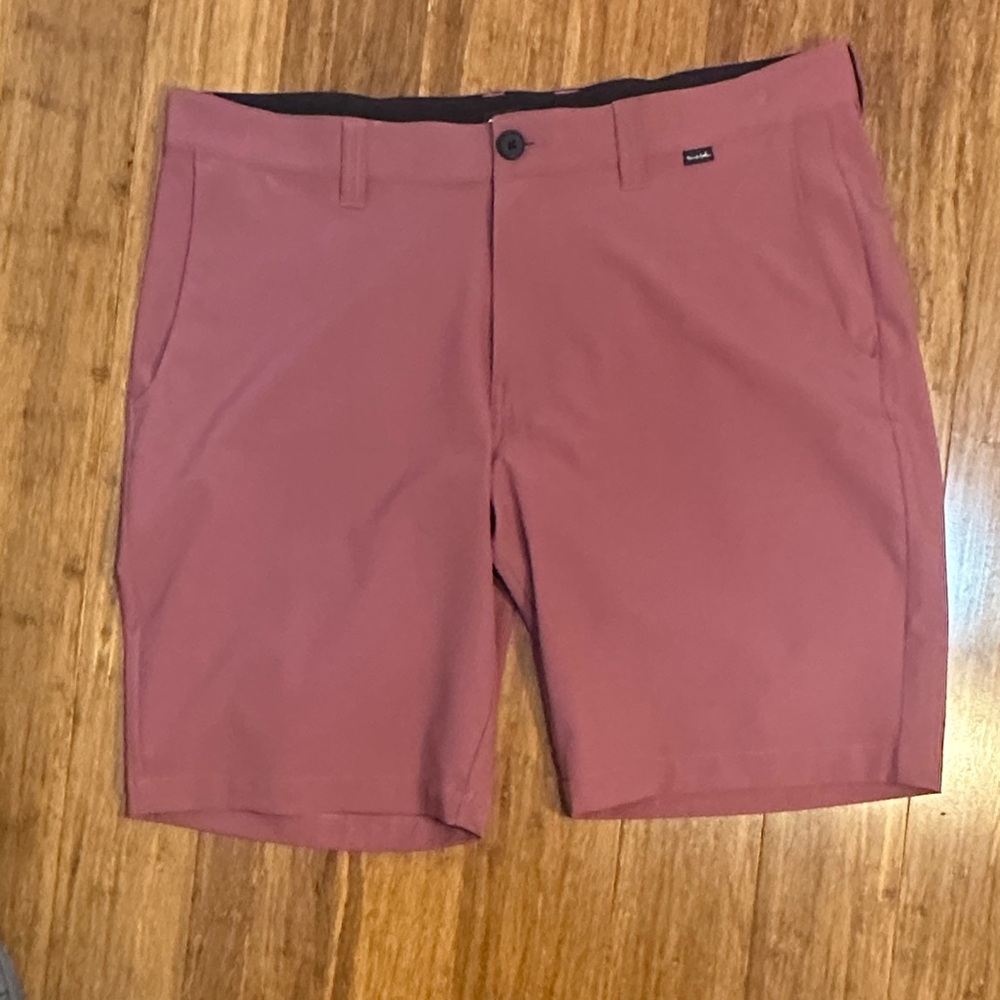 LAST CHANCE: Travis Mathew Dusty Mauve Flat Front Shorts